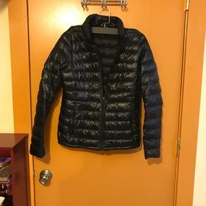Uniqlo ultralight down jacket